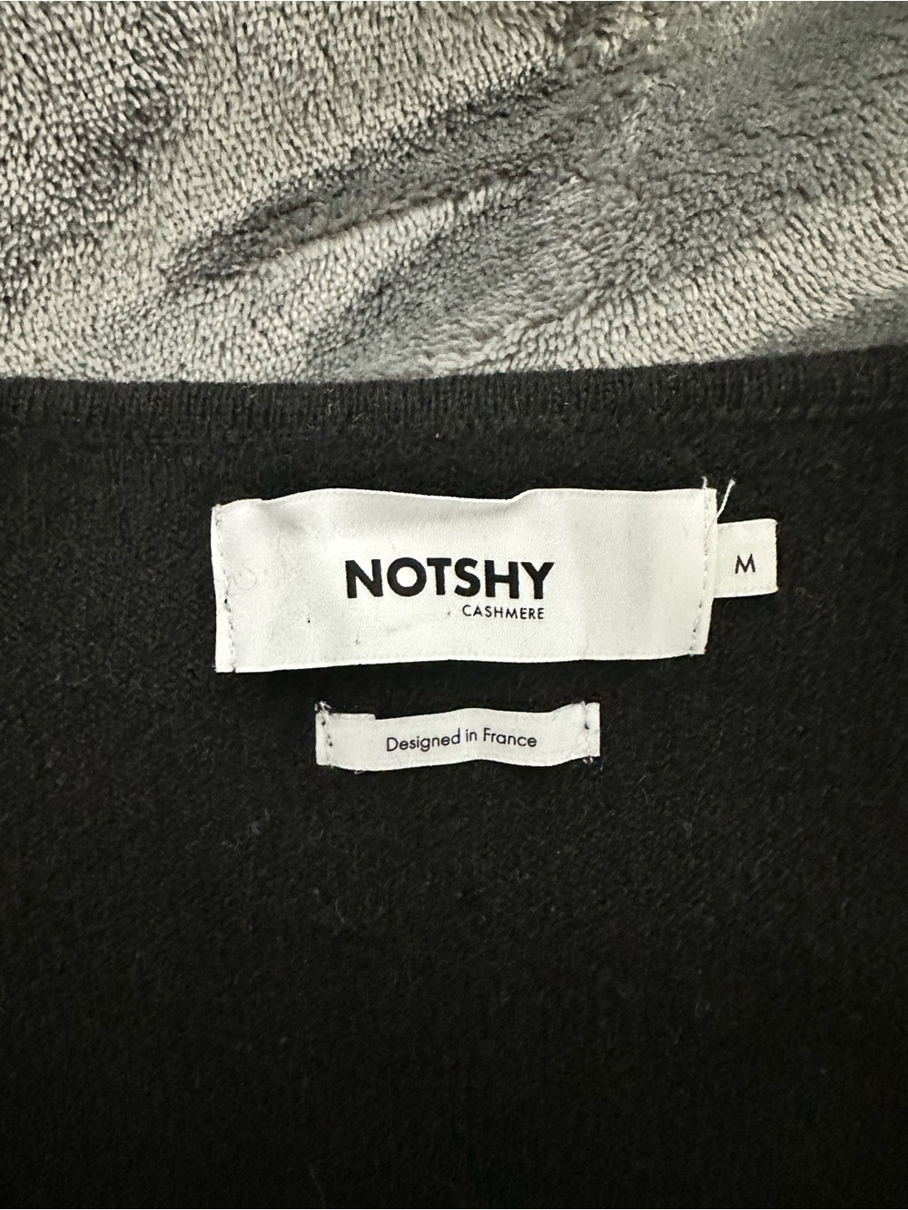NOTSHY 100% Cashmere Black Cold Shoulder V-Neck Sweater Women’s M - Picture 7 of 14